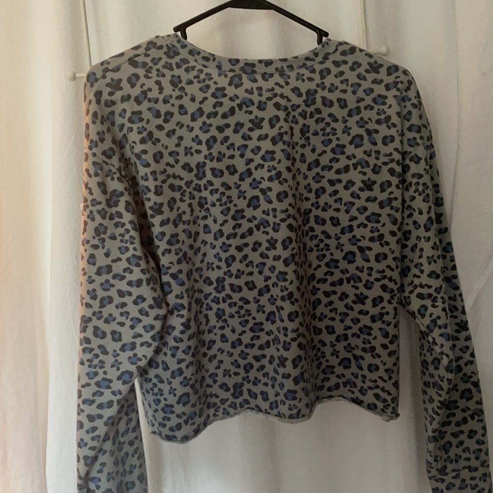 Leopard Print Pullover - image 3